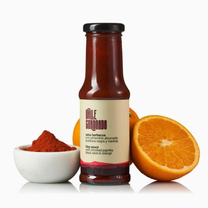 Salsa Barbacoa (BBQ) met gerookte paprika, zwarte olijven en sinaasappel